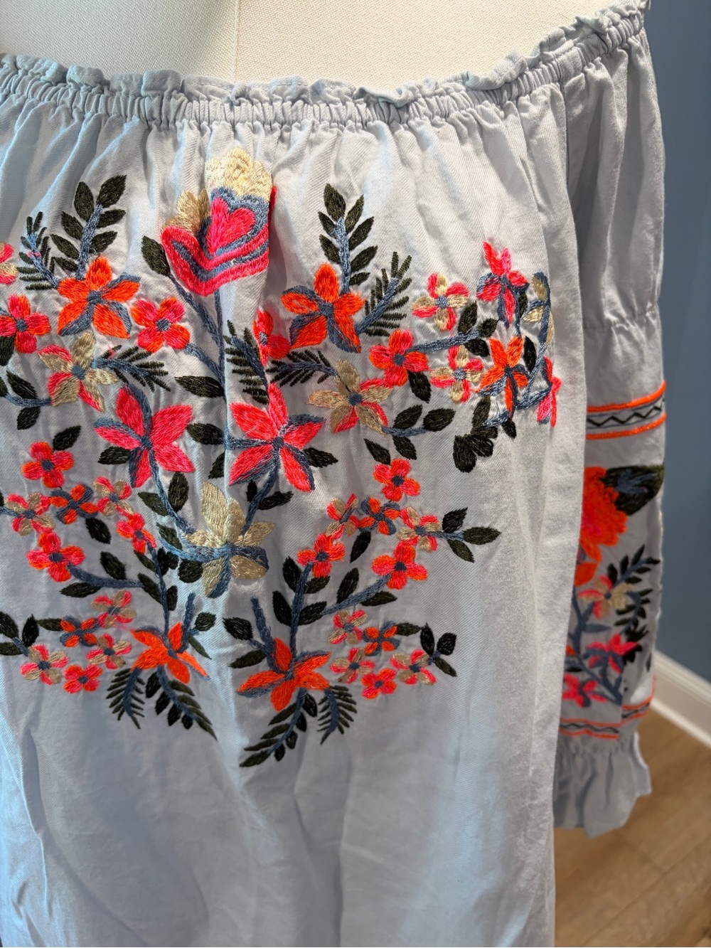 Free People Light Blue Embroidered Off Shoulder Boho Peasant Dress M - Picture 2 of 7